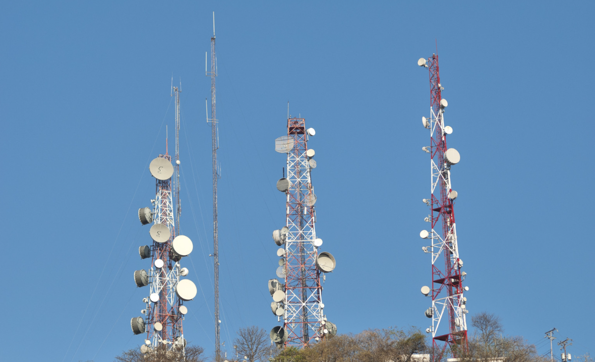 Custom Telecommunication Towers
